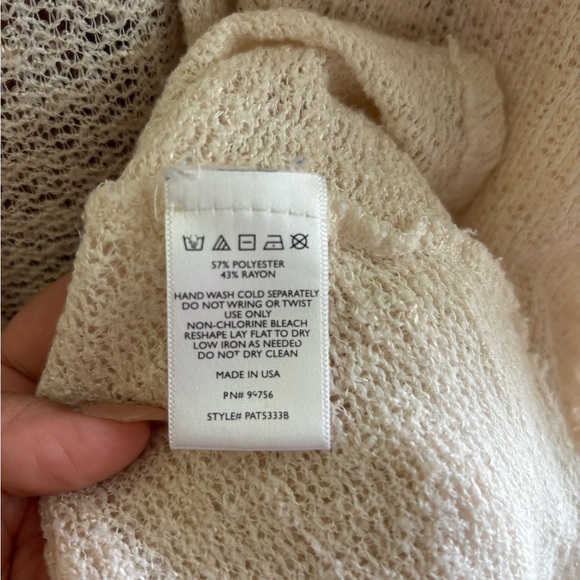 Painted Threads Cream Shrug Sweater with Asymmetrical Hem - Picture 5 of 5